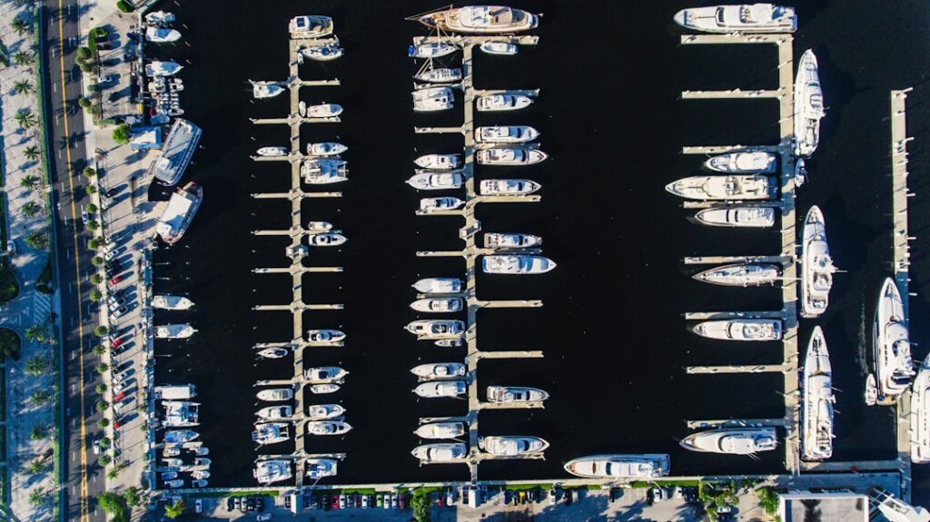average boat dock size