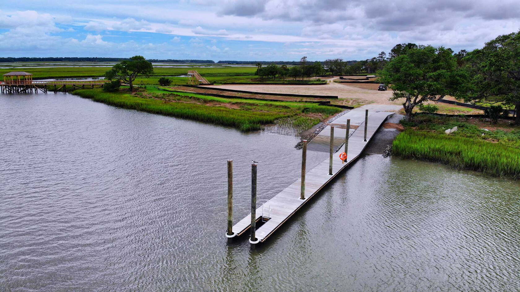 Community dock on the Kiawah River built by BluTide Marine Construction